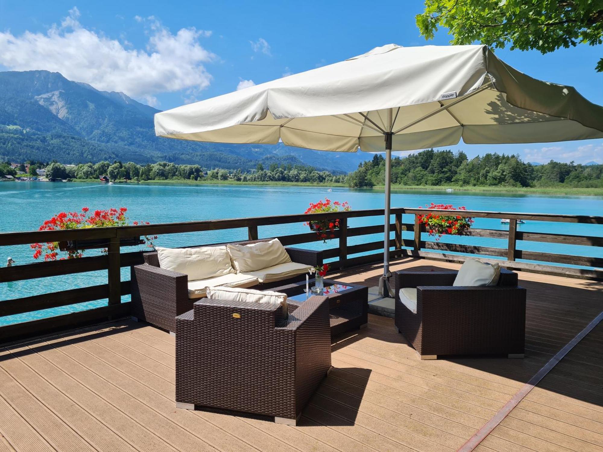 Inselhotel Faakersee ファアーク・アム・ゼー エクステリア 写真